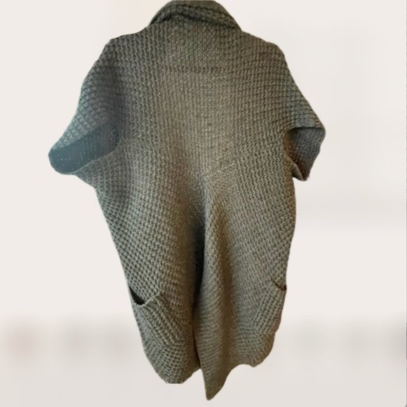 REMAIN | Green Cardigan (Size S) - Picture 2 of 6